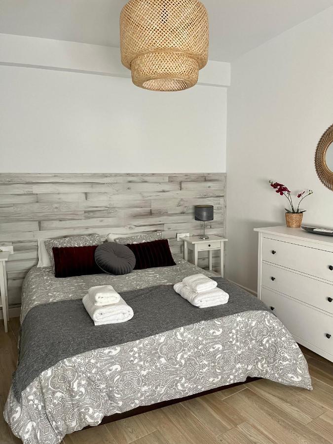 Apartamentos La Higuera 1 Rota Eksteriør billede